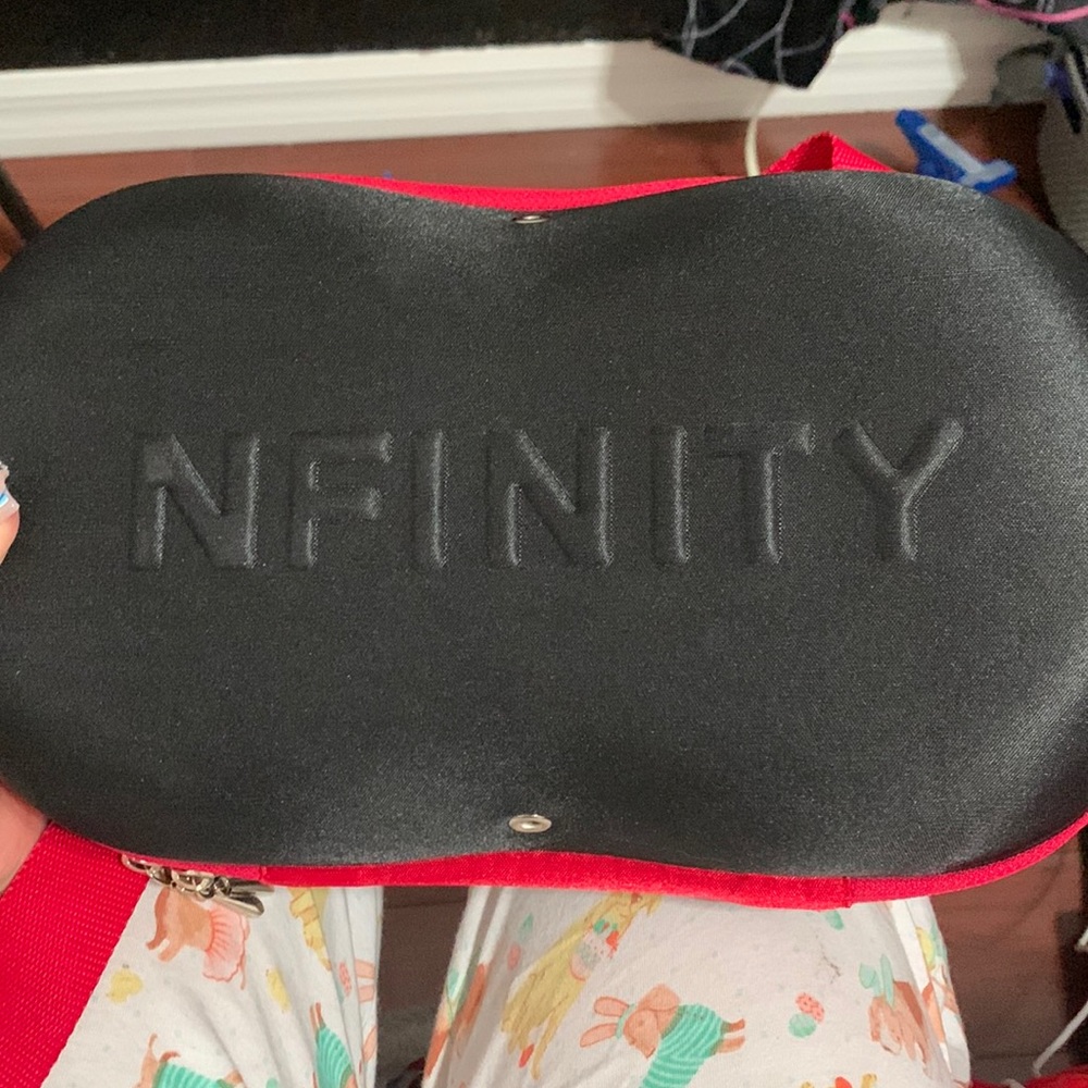 Adult size 7.5 NFINITY Vengeance Cheer Shoe